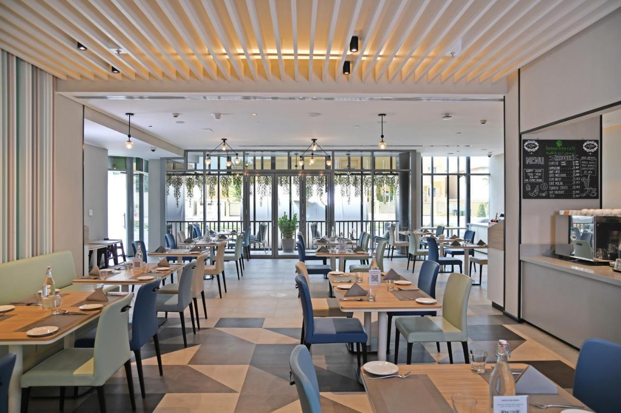 Lemon Tree Hotel, Jumeirah Dubai Exterior photo